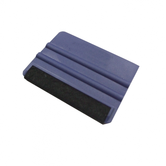 EMBLEM PLASTIC SQUEEGEE WITH SYNTHETIC F